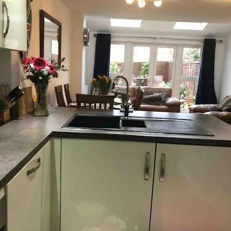 4 Bedroom House In Seaside Town Littlehampton Esterno foto